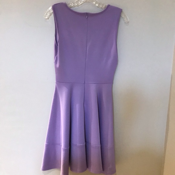 Lilac Dress, only worn twice. Great condition - Picture 4 of 4